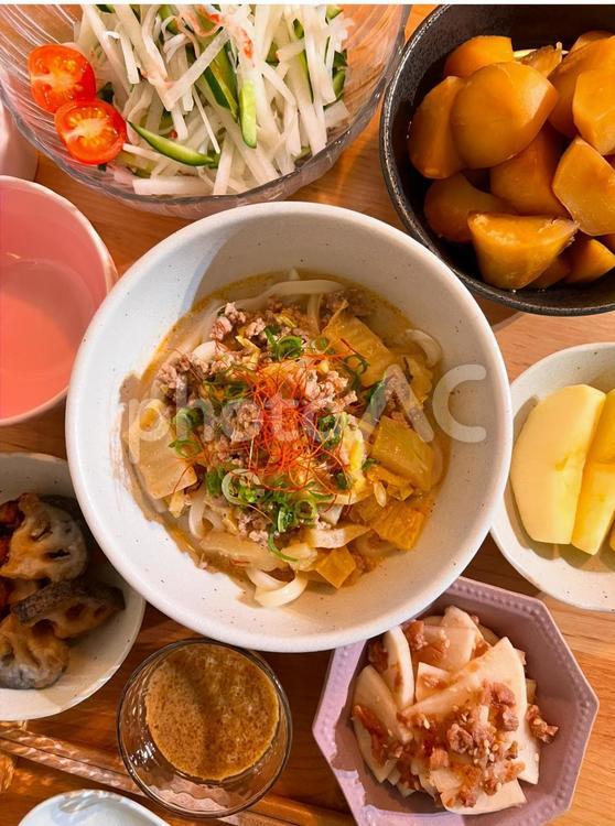 坦々白菜うどん定食 坦々,坦々スープ,白菜の写真素材
