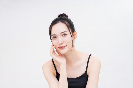 若い女性のビューティ スキンケア,女性,ビューティの写真素材