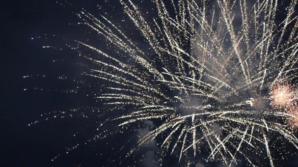 大輪の花火の写真