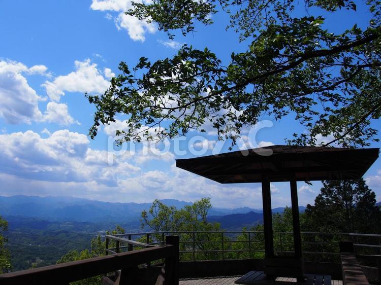 美の山の展望台景色 景色,山,風景の写真素材