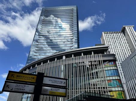 大阪駅の高層ビル 大阪駅の高層ビル 大阪,大阪駅,日本の写真素材