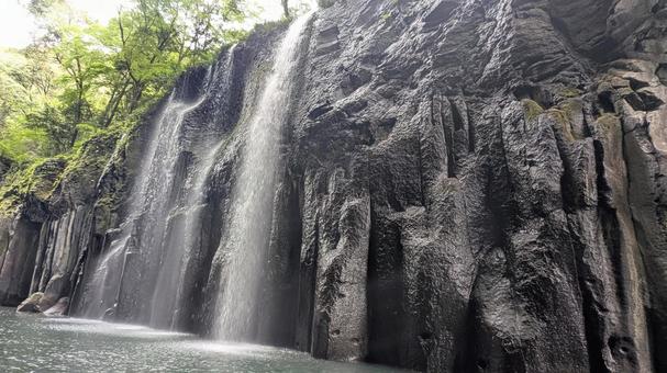 高千穂峡の真名井の滝(ボートなし) 高千穂峡の真名井の滝(ボートなし) 高千穂峡,柱状節理,峡谷の写真素材