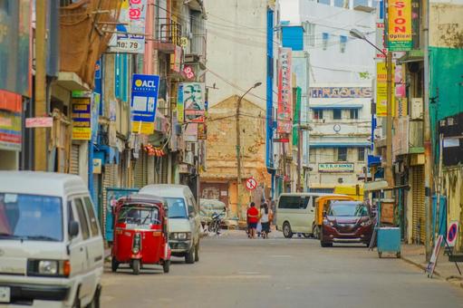 スリランカの商店街風景 スリランカの商店街風景の写真