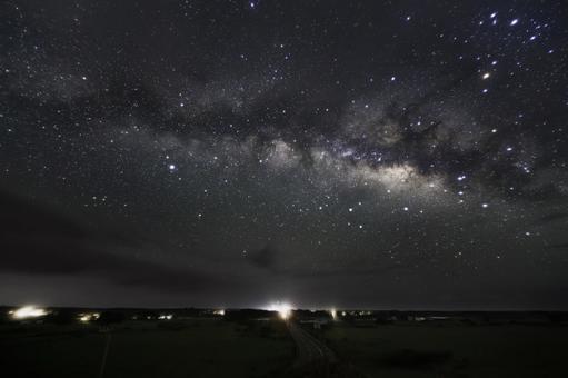 沖縄-【黒島で見た天の川】 沖縄-【黒島で見た天の川】 沖縄,黒島,展望台の写真素材