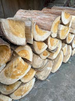 薪 薪,木,キャンプの写真素材