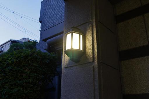 Apartment building approach lights, JPG
