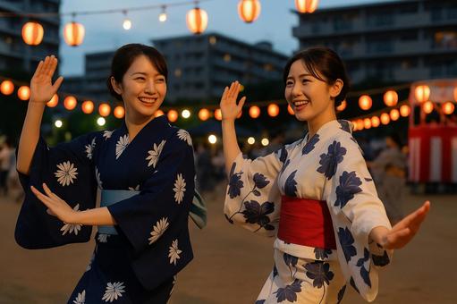 浴衣女性盆踊り横構図 浴衣女性盆踊り横構図の写真