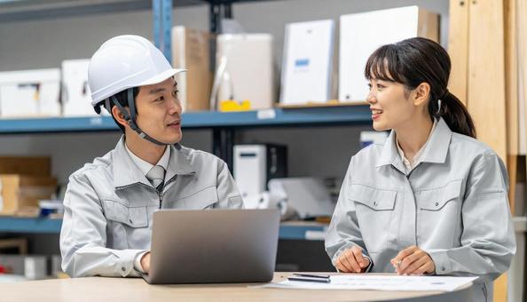 工務店での打ち合わせの写真