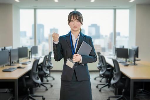 ガッツポーズするビジネスウーマン 女性,ビジネス,ビジネスウーマンの写真素材