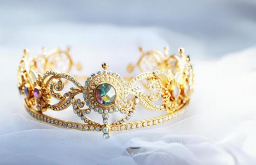 ティアラとウェディングベール ティアラとウェディングベールの写真