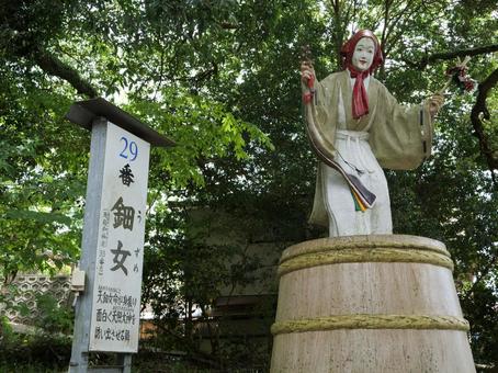 天岩戸神社　鈿女の舞のモニュメント 天岩戸神社,高千穂,宮崎県の写真素材