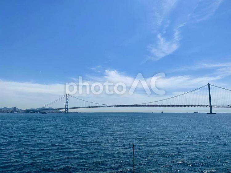 船から見た明石海峡大橋 明石海峡大橋,橋,海の写真素材