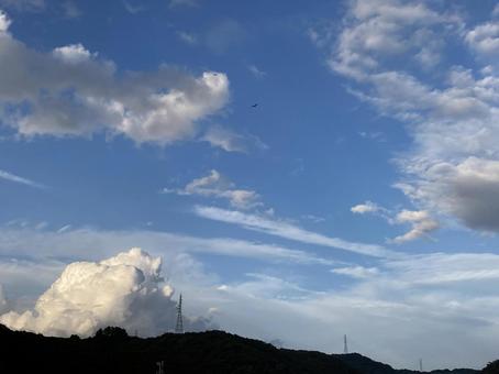 空と山 空と山の写真
