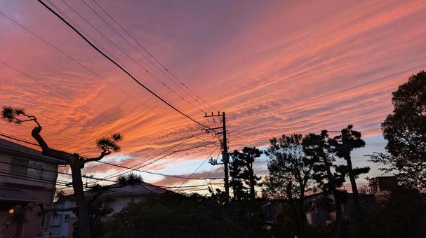 真っ赤な夕焼けの写真