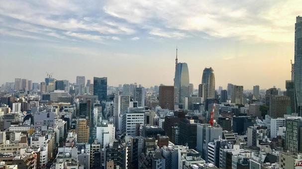 夕暮れどきの東京都内の風景 夕暮れどきの東京都内の風景 都会,都内,東京の写真素材