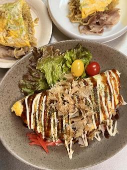 オムそば ご飯,料理,おうちごはんの写真素材