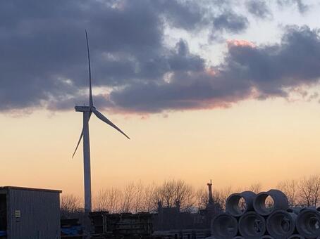 夕日　風車01 風車,夕日,寂しいの写真素材