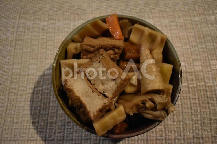 厚揚げとたっぷり野菜のヘルシー煮物 煮物,和食,厚揚げの写真素材