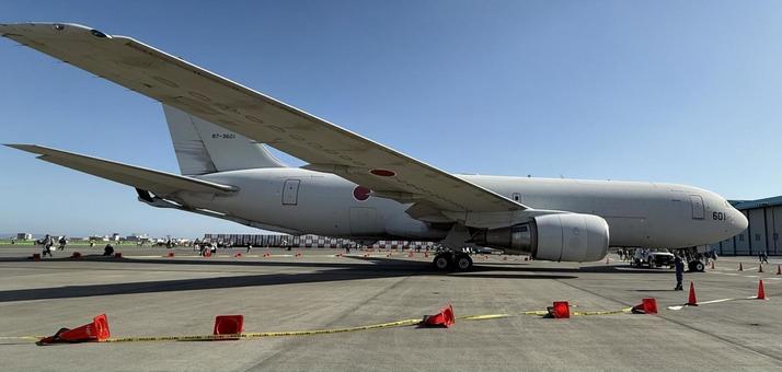 KC-767 KC-767 空中給油機,航空自衛隊,岩国基地の写真素材