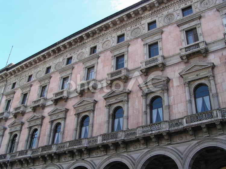 イタリア　大聖堂広場宮殿のファサード イタリア,大聖堂広場,ファルネーゼ宮殿のファサードの写真素材