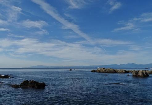 江の島の磯 江の島,磯,青空の写真素材