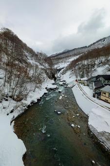 250329秋山郷切明温泉 250329秋山郷切明温泉 秋山郷,長野県,栄村の写真素材