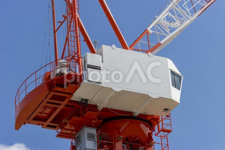 クライミングクレーンの操縦室の接写 建設現場,操縦室,タワークレーンの写真素材