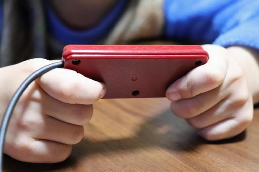 Famicom迷你家庭電腦任天堂遊戲孩子 Famicom迷你家庭電腦任天堂遊戲孩子