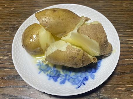 じゃがバター　小皿 じゃがバター,ジャガイモ,バターの写真素材