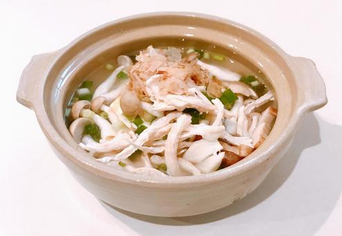 薬膳スープ 薬膳スープ 薬膳スープ,きのこスープ,きのこ生姜スープの写真素材