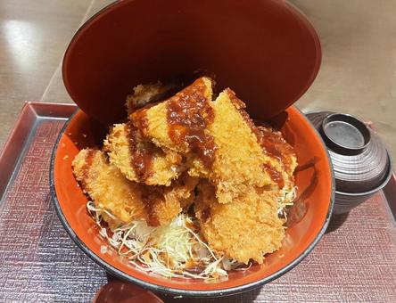 カツ丼 カツ丼,味噌カツ丼,マウンテンカツ丼の写真素材