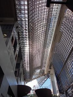 京都駅の屋根 京都駅の屋根の写真