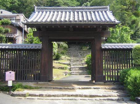 宇和島城 上り立ち門 宇和島城 上り立ち門の写真