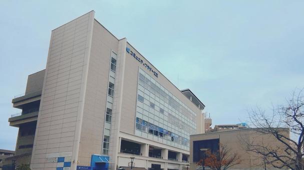 地下鉄新宿線一之江駅　コミュニティプラザ 一之江駅,都営新宿線,駅前の写真素材
