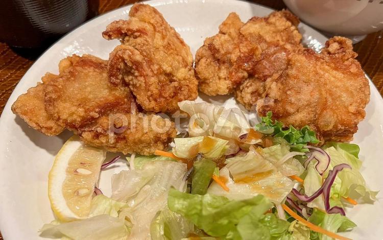 鶏の唐揚げ定食 鶏,鶏の唐揚げ,から揚げの写真素材