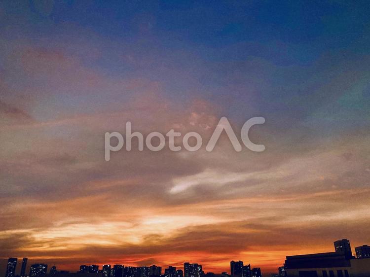 空模様・夕焼け 夕焼け,夕焼け空,夕日の写真素材
