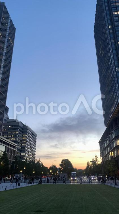 都会の夕暮れ 夕暮れ,夕焼け,都会の写真素材