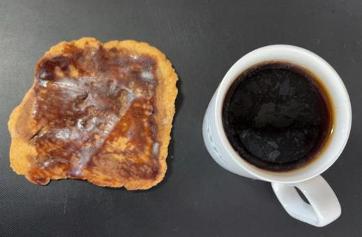 コーヒーと五城目のかりんとうの写真