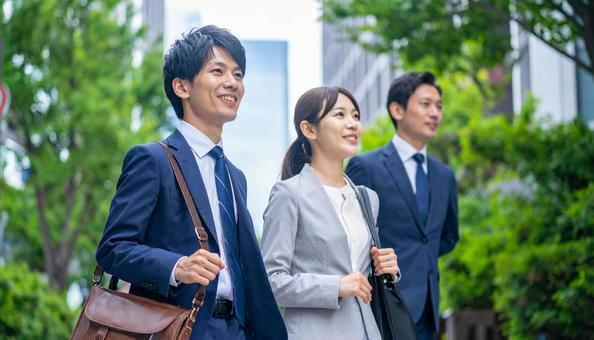 若いビジネスマンチーム 若いビジネスマンチームの写真
