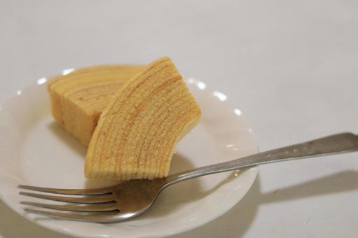 Baumkuchen served on a plate, JPG