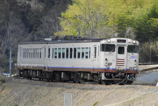 キハ48 急行つやま キハ48 急行つやま 電車,線路,鉄道の写真素材