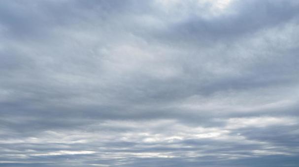 秋の空・すっきりしない雲 秋の空・すっきりしない雲の写真