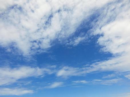 雲の広がる青空3 雲の広がる青空3の写真