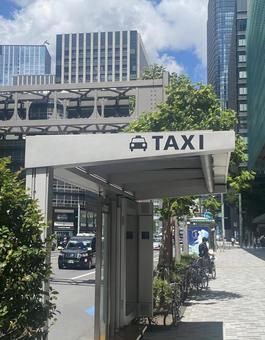 タクシー乗り場 TAX ビル タクシー乗り場 TAX ビル タクシー,タクシー乗り場,taxの写真素材