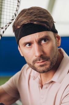 真剣な目をしているスポーツマン 男性,外国人,テニスの写真素材