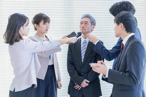 記者会見で沈黙をするVIP メディア,取材,声の写真素材