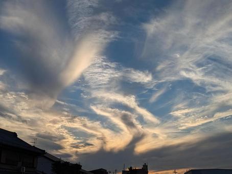 秋の夕方 秋の夕方 空,夕暮れ,夏の終わりの写真素材