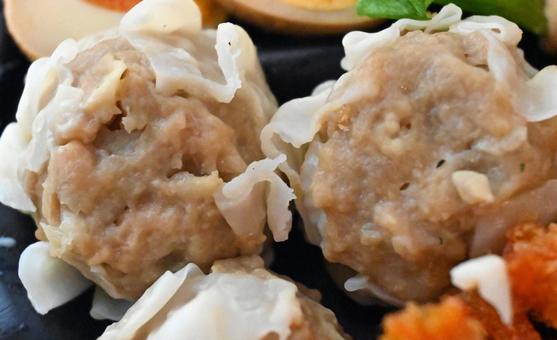 お惣菜のシュウマイ お惣菜のシュウマイの写真