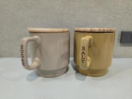 砂糖と塩 砂糖と塩 塩と砂糖,塩,砂糖の写真素材