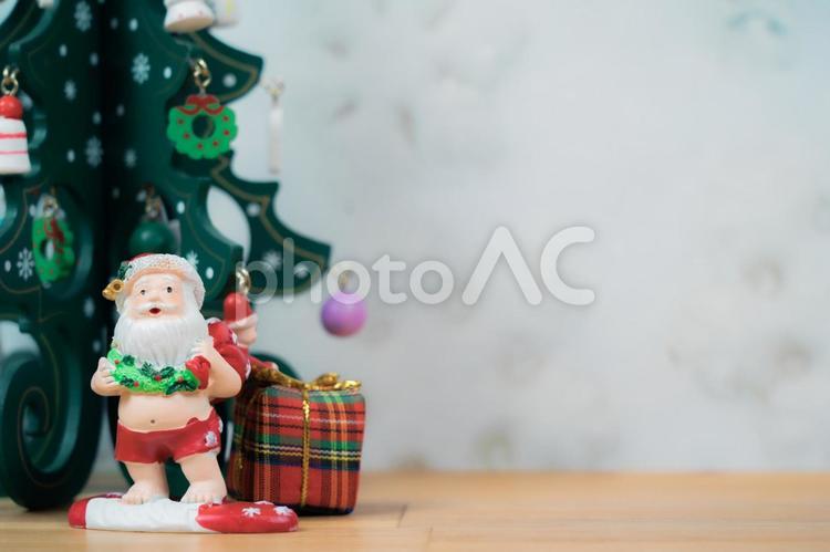 南半球のサンタクロース　クリスマス クリスマス,サンタ,サンタクロースの写真素材